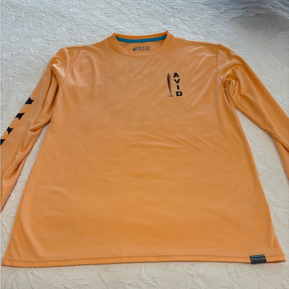 (2) AVID Moisture Wicking Long Sleeve Shirts